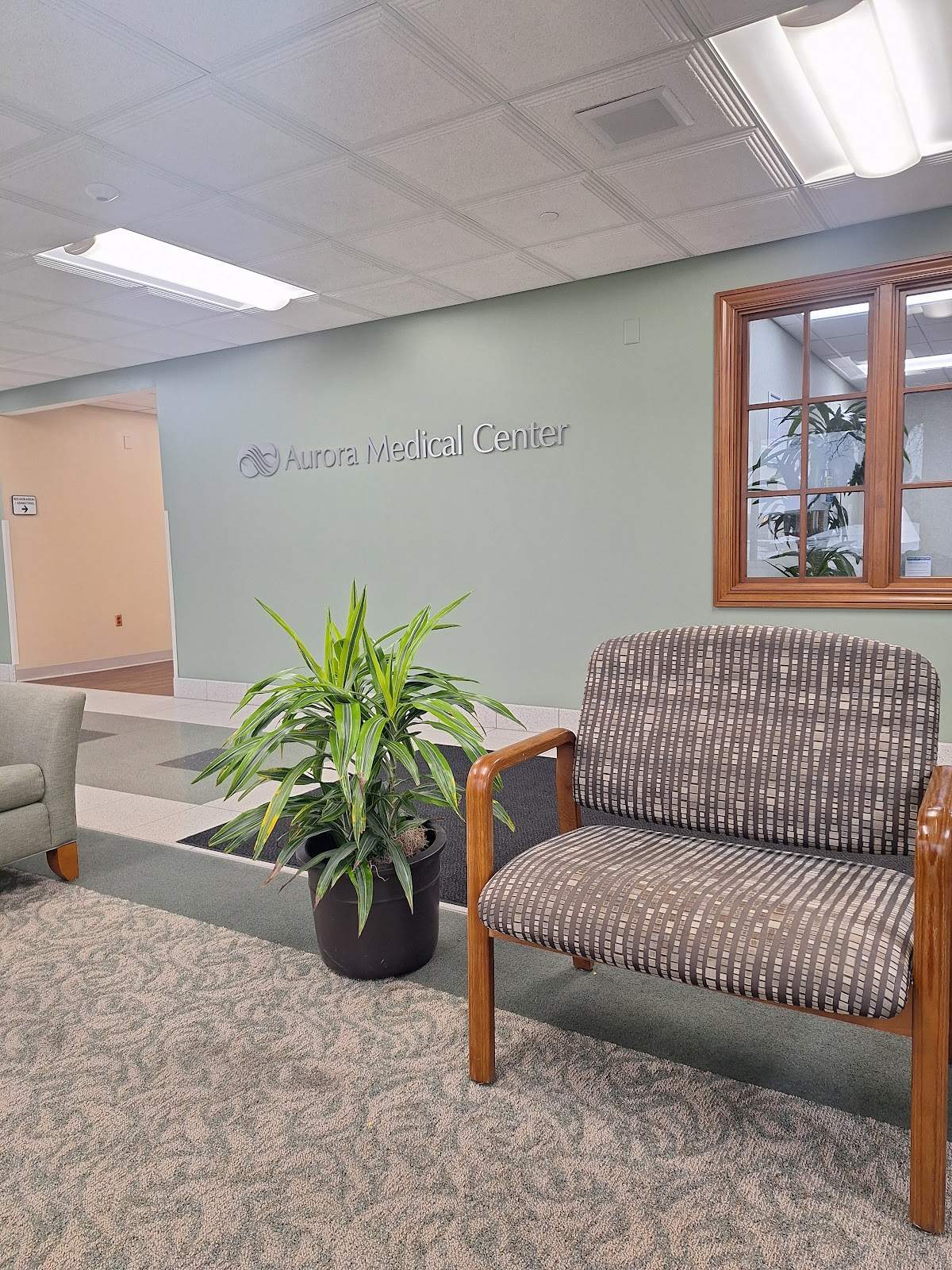 Aurora Medical Center Washington County — photo 1