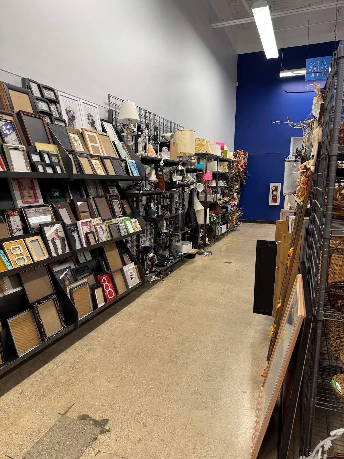 Goodwill Store & Donation Center — photo 3