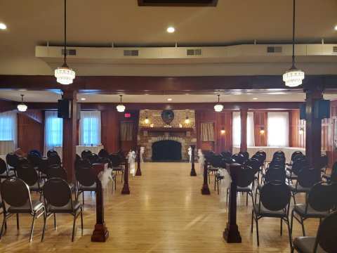 Chandelier Ballroom — photo 4