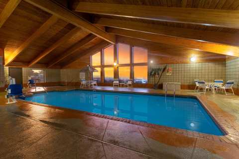 AmericInn by Wyndham Hartford WI — photo 3