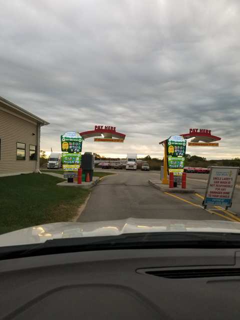 Uncle Larrys Car Wash — photo 4